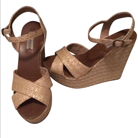 Steve Madden Shoes - Steve Madden WestII Wedge Sandal